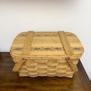 Vintage Basketville Vermont Woven Picnic Basket Hinged Lid Blue Floral 80s USA